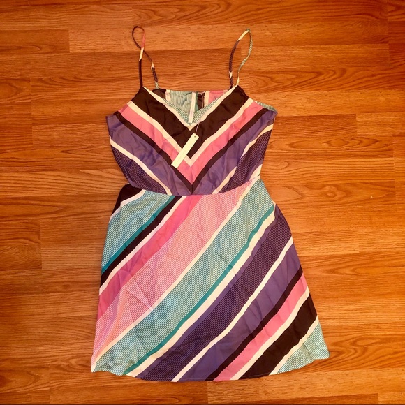 LC Lauren Conrad Dresses & Skirts - Beyond The Wave Dress